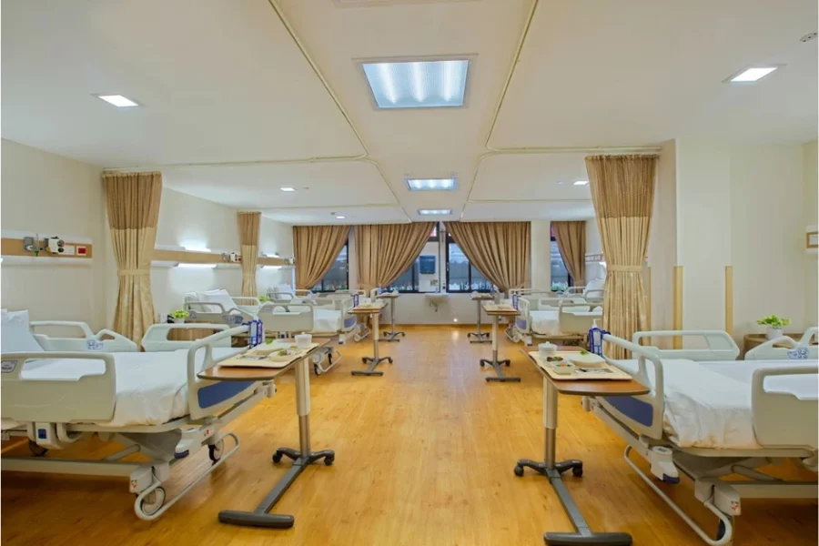 Ruang Pasien Mount Alvernia Hospital