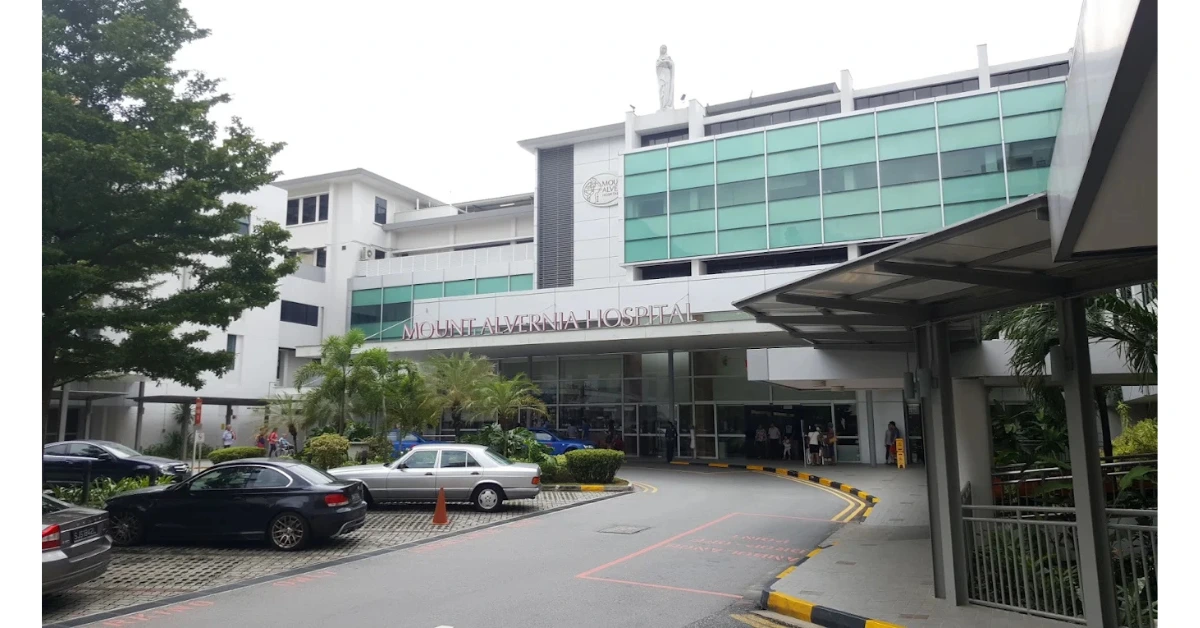 Tampak Luar Mount Alvernia Hospital