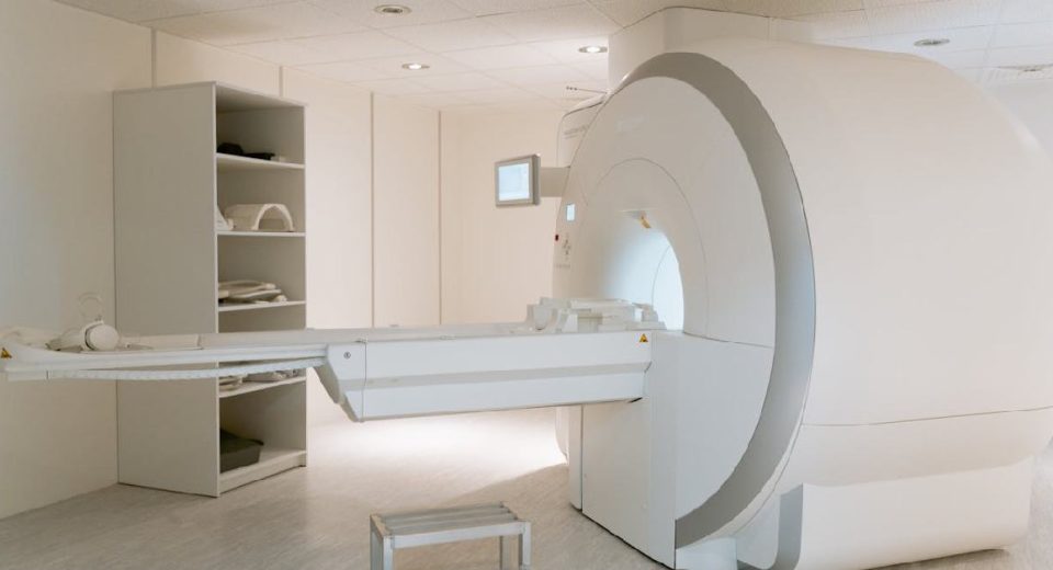 10 Perbedaan MRI dan X-Ray untuk Pemeriksaan Medis