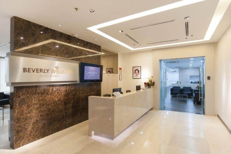 Resepsionis di Beverly Wilshire Medical Centre Johor Bahru