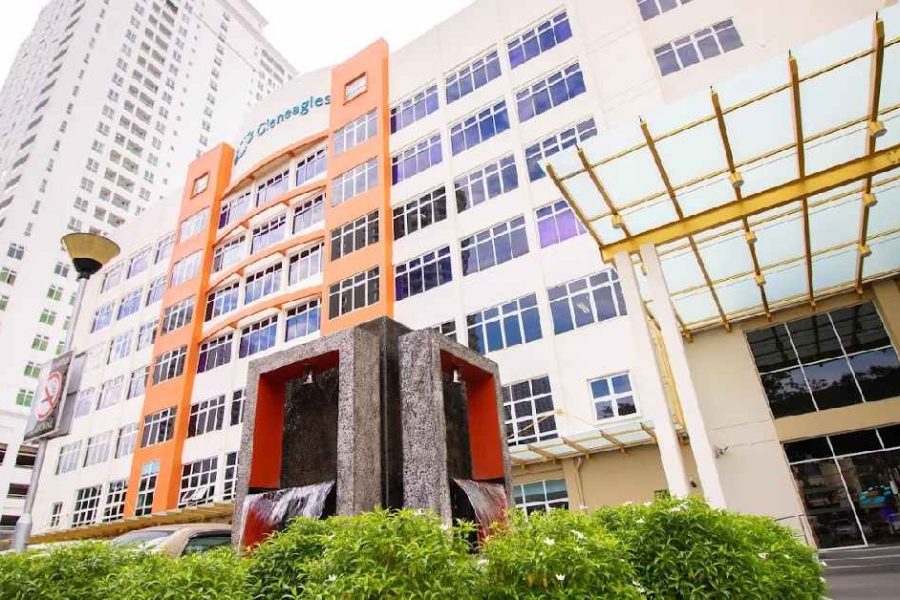 Tampak Luar Gleneagles Hospital Penang