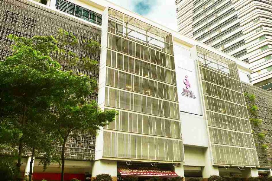 Tampak Luar iHEAL Medical Centre