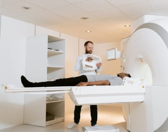 Apakah Aman CT Scan Dilakukan Berulang Kali?