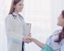 Panduan Mencari Dokter Spesialis Obstetri dan Ginekologi (Obgyn) yang Tepat
