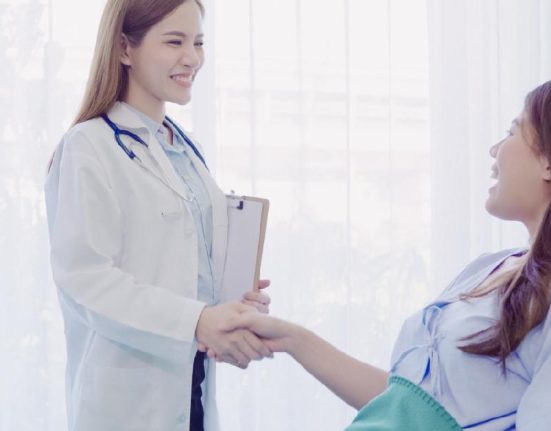 Panduan Mencari Dokter Spesialis Obstetri dan Ginekologi (Obgyn) yang Tepat