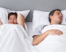 Apakah Mendengkur saat Tidur Tanda Penyakit Jantung
