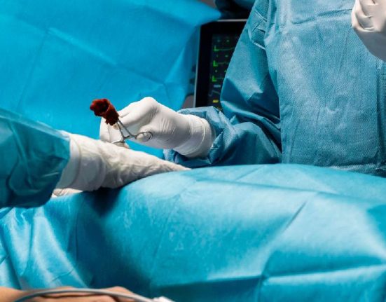 List Dokter Spesialis Bedah Digestif di Singapura Terbaik