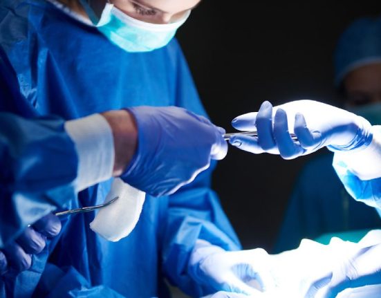 Rekomendasi Dokter Spesialis Bedah Kardiotoraks di Singapura