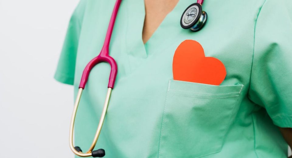 Dokter Spesialis Jantung Rekanan AIA di Mount Elizabeth Medical Centre Singapura