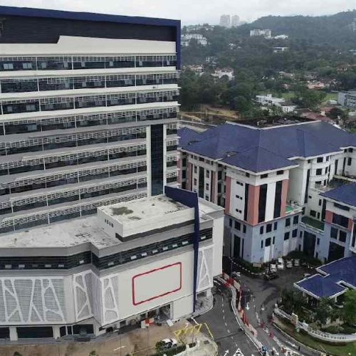 Penampilan Luar KPJ Ampang Puteri Specialist Hospital